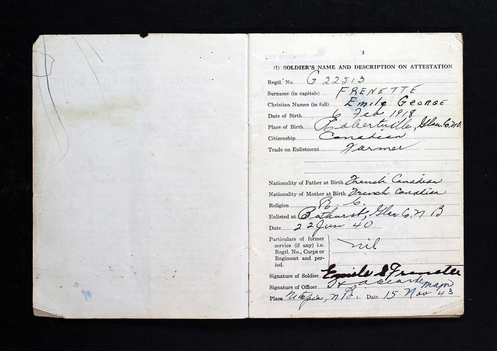 Soldatenboekje -Soldiers Paybook (Bron: Canada, WWII Service Files of War Dead, 1939-1947)
