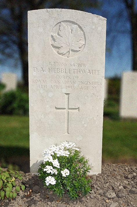 Hebblethwaite_David Alfred  Grafsteen – Headstone - Canadian War Cemetery Groesbeek (foto: Harm Kuijper)