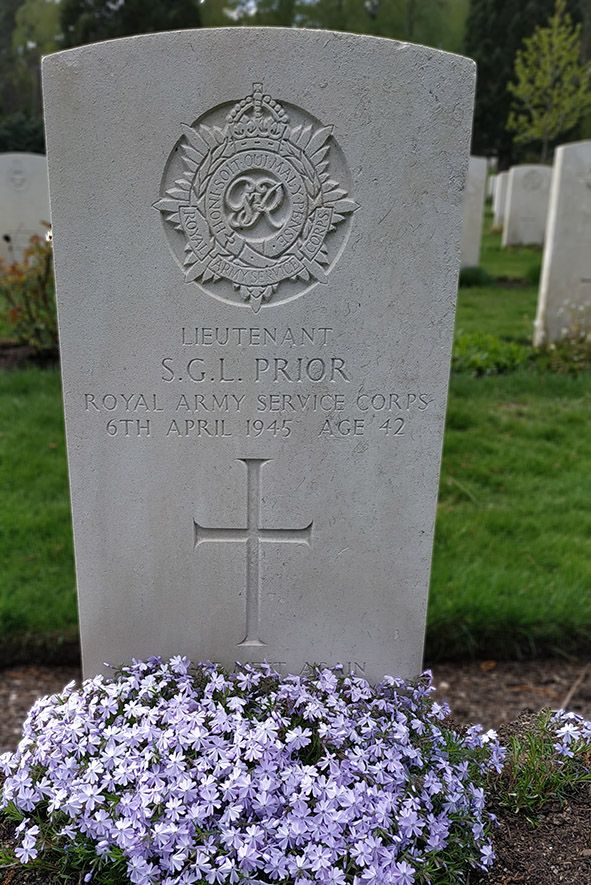 Prior, Samuel George Leslie_Grafsteen – Headstone - Canadian War Cemetery Holten (foto: Harm Kuijper)